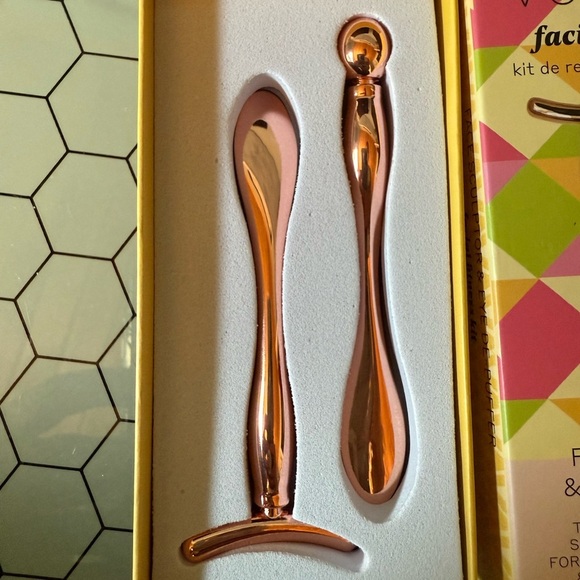 Facial Fitness Kit - Face Sculptor & Eye De-Puffer - Picture 3 of 5